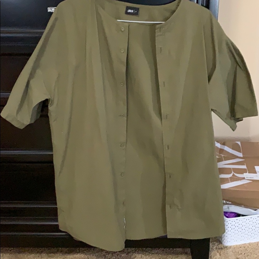 Green Button down Short
